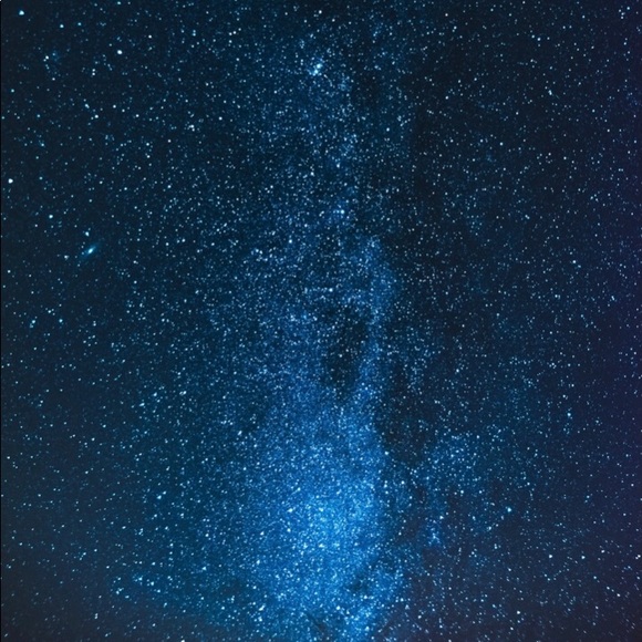 Meet your Posher - Picture 10 of 16